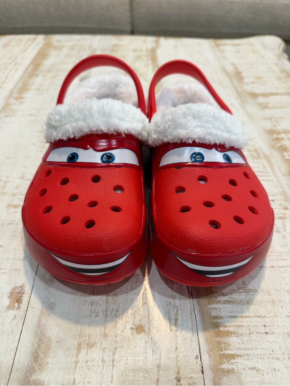 CROCS Disney Lightning McQueen Fuzzy-Lined Clog Slip-Ons M6 / W8